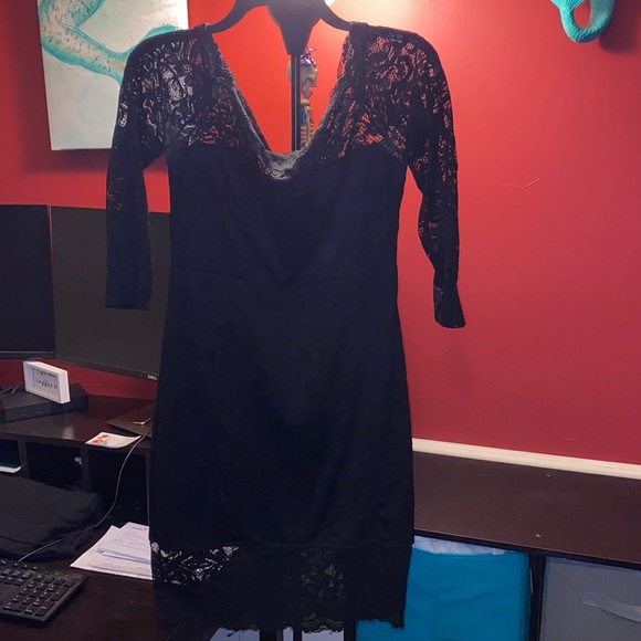 Dress - Picture 1 of 1